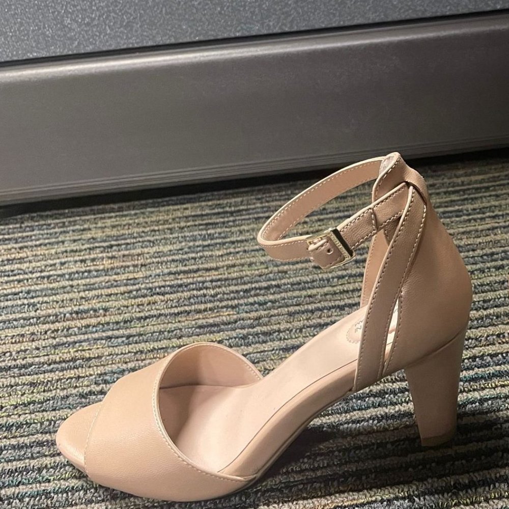 Memory Foam Beige-Colored Heels